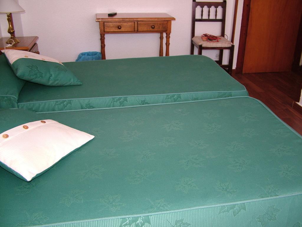Hostal El Botero Cuzcurrita-Río Tirón Oda fotoğraf